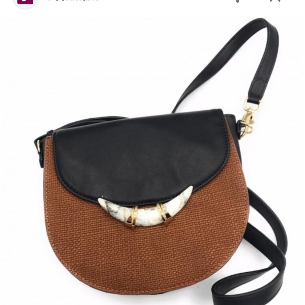 WESTERN STELLA AND DOT FAUX LEATHER CROSSBODY BAG